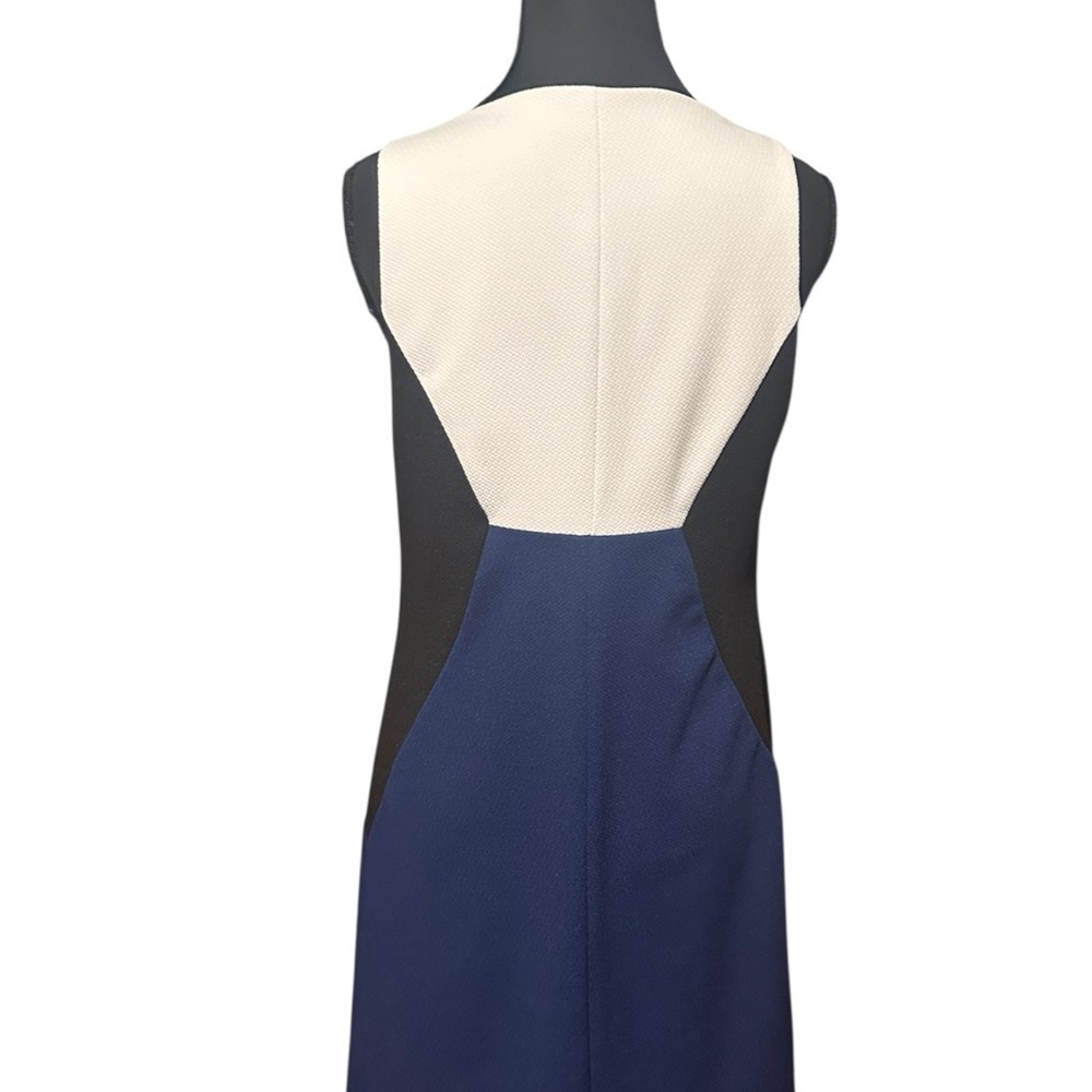 Trina Turk Blue Black & White Color Block Dress Clasp Neckline Size 4 - Picture 4 of 6